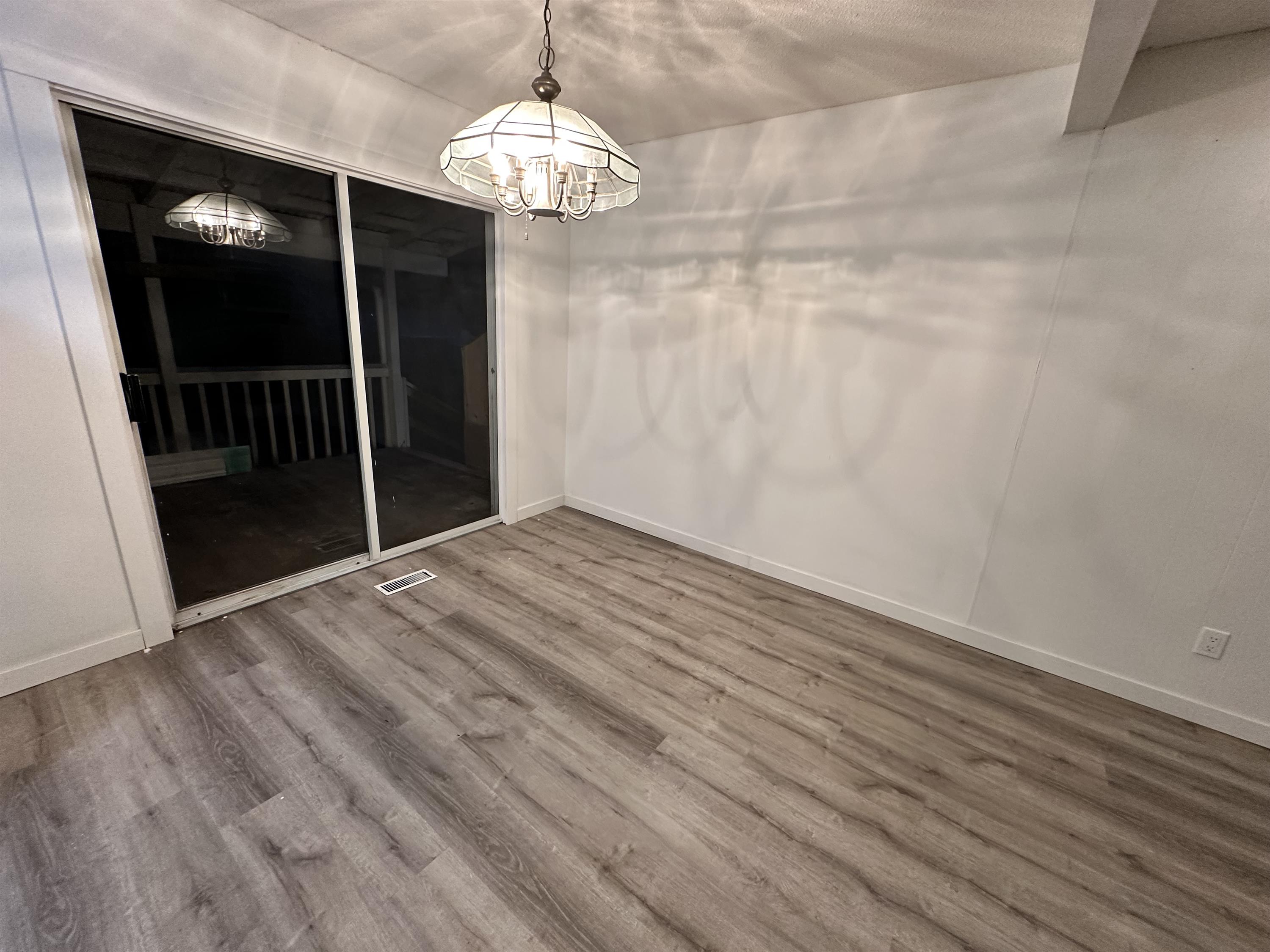 Single Family for rent at 31916 Coral Avenue, Upper in Abbotsford, BC photo 6