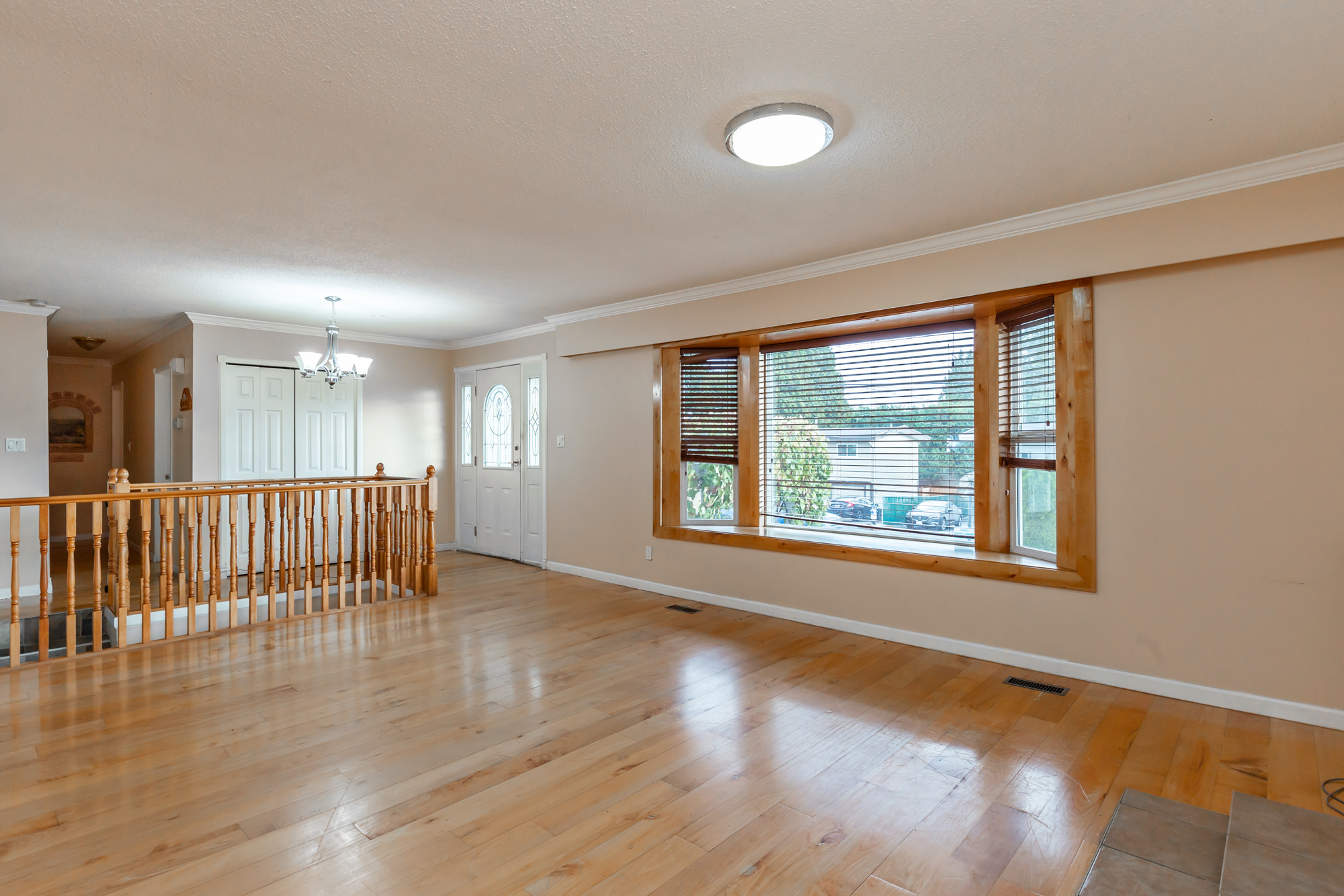 Single Family for rent at 2086 Majestic Crescent, Upper in Abbotsford, BC photo 4