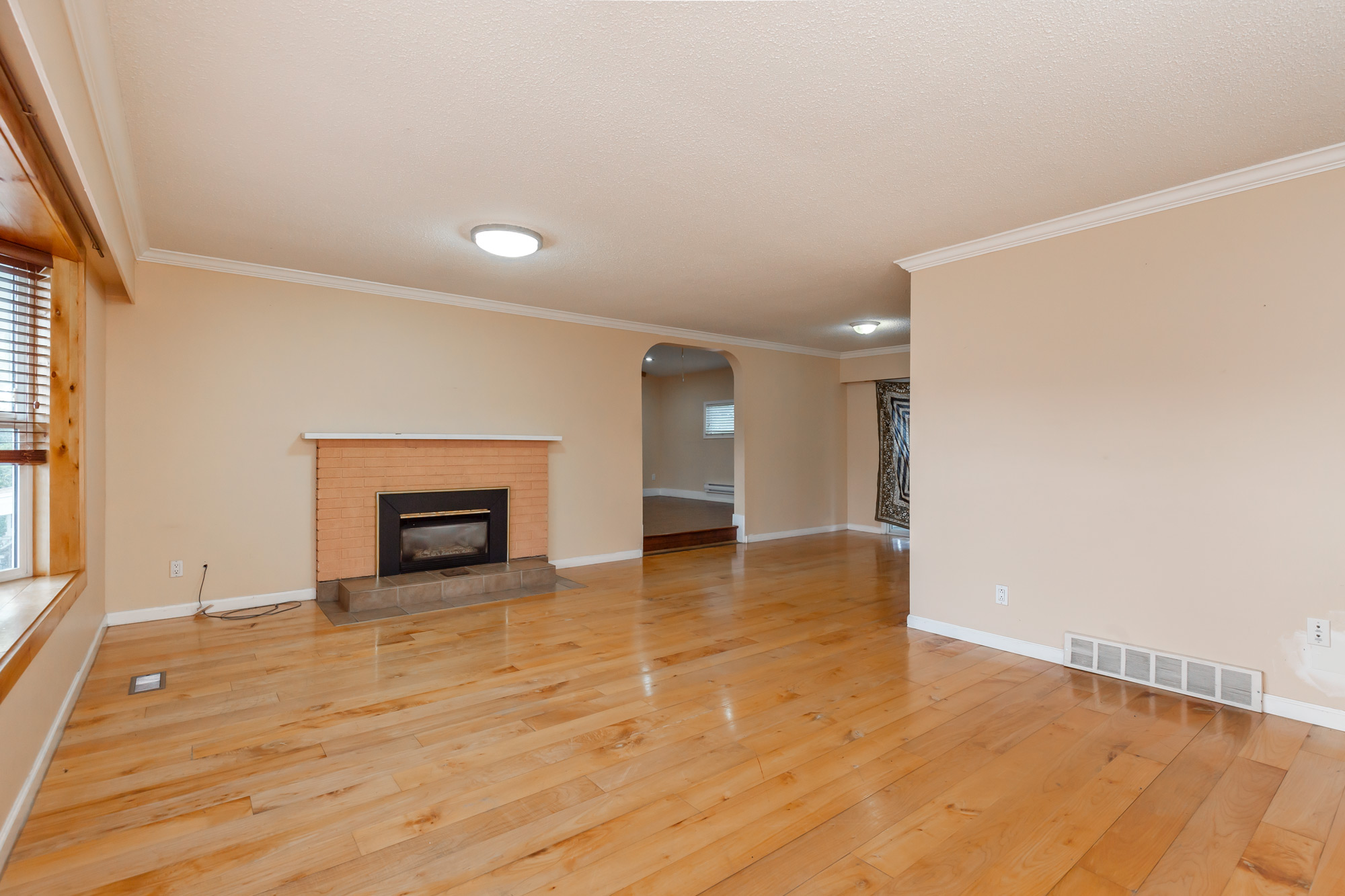 Single Family for rent at 2086 Majestic Crescent, Upper in Abbotsford, BC photo 5