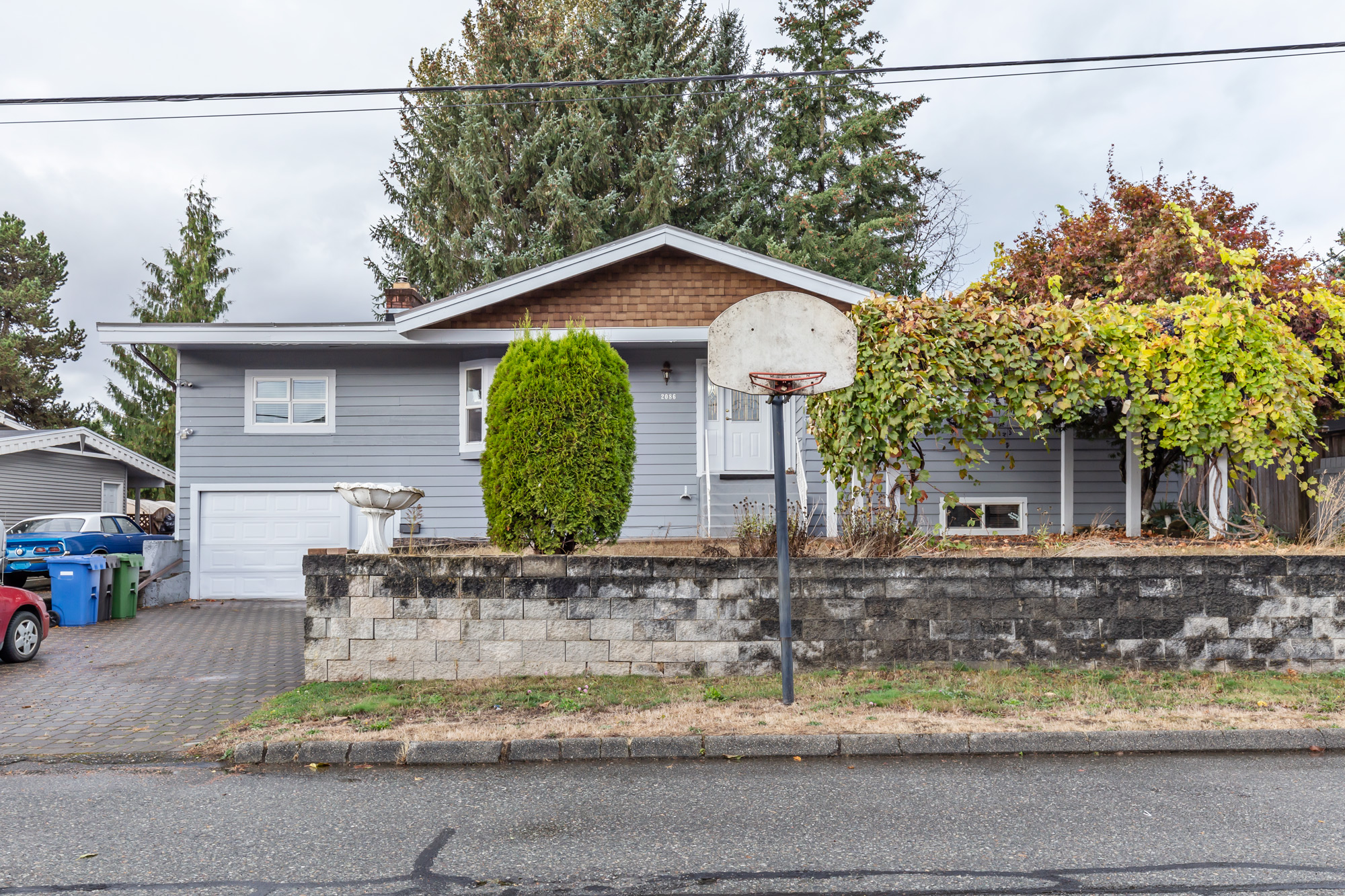 Single Family for rent at 2086 Majestic Crescent, Upper in Abbotsford, BC photo 8