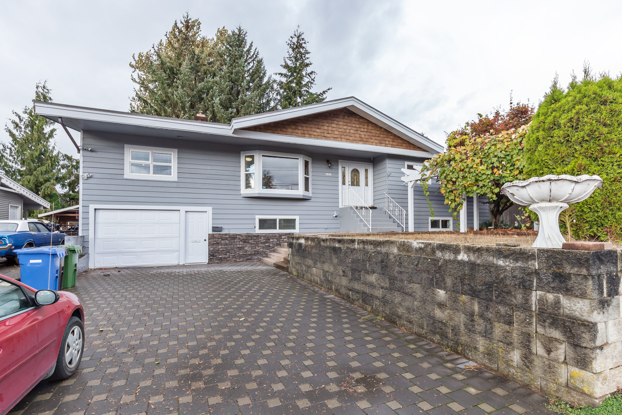 Single Family for rent at 2086 Majestic Crescent, Upper in Abbotsford, BC photo 10