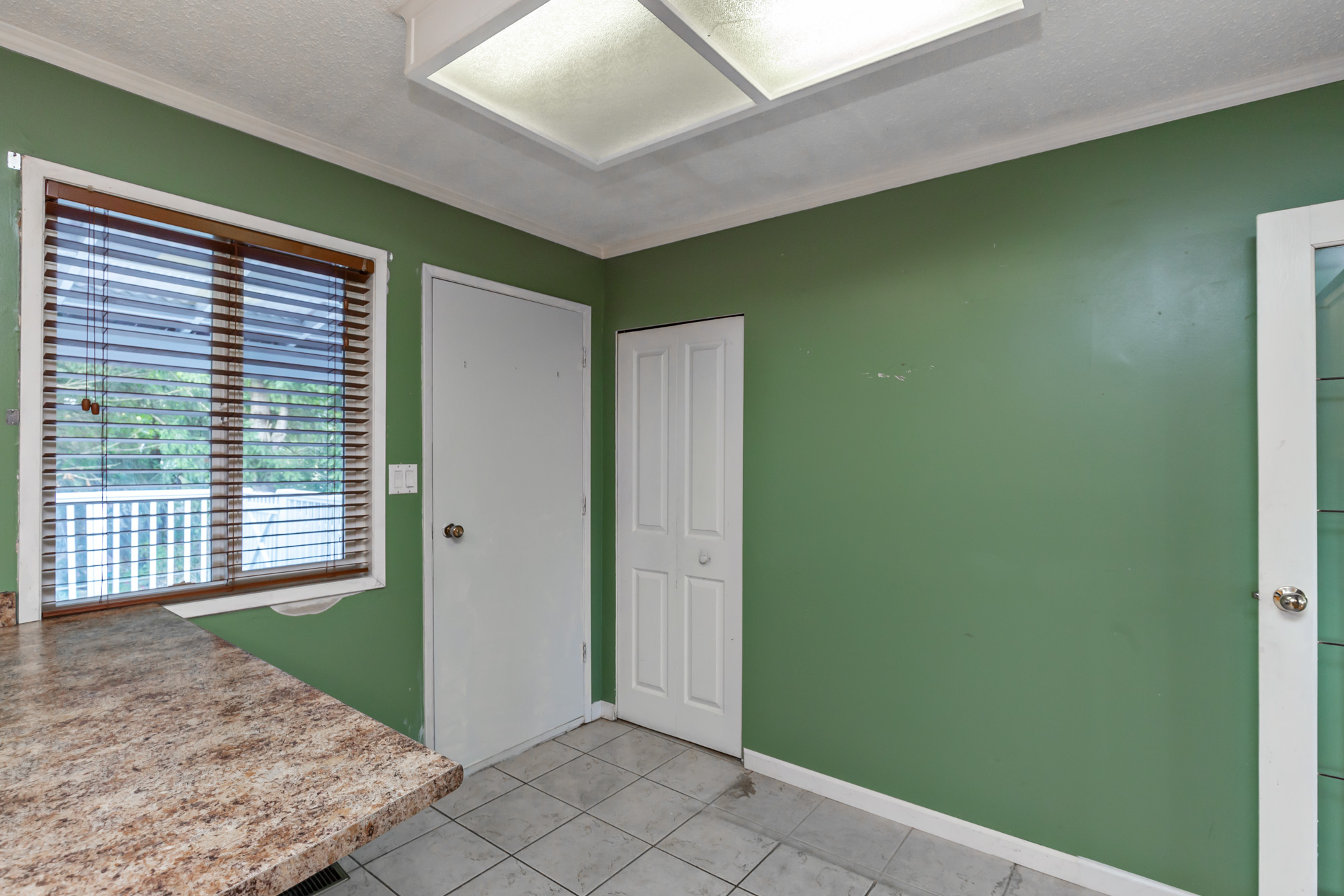 Single Family for rent at 2086 Majestic Crescent, Upper in Abbotsford, BC photo 23