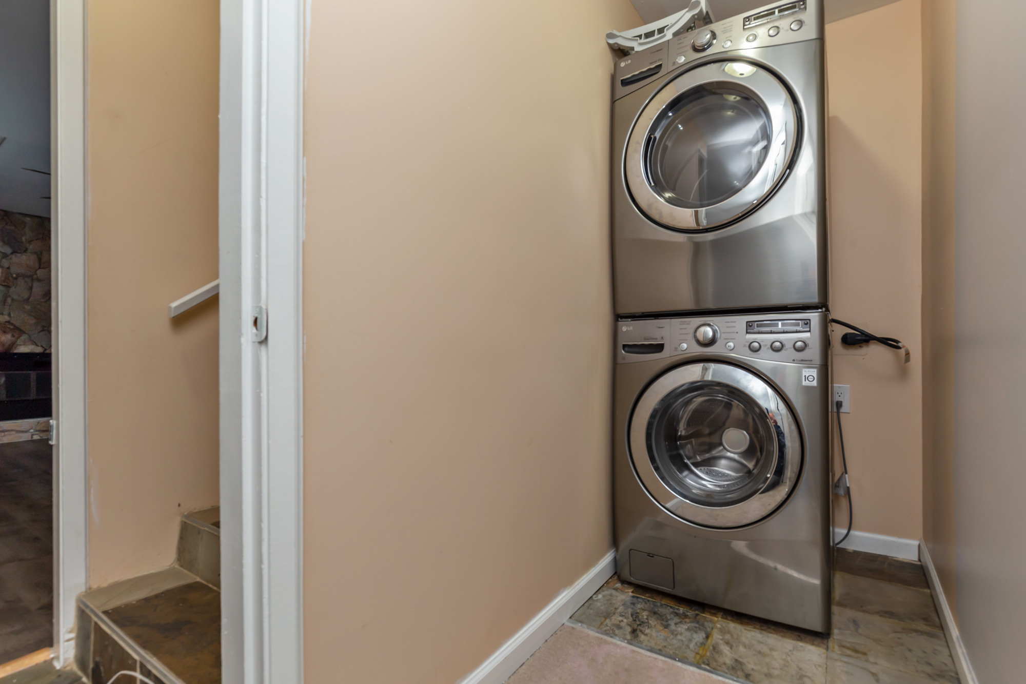 Single Family for rent at 2086 Majestic Crescent, Upper in Abbotsford, BC photo 29