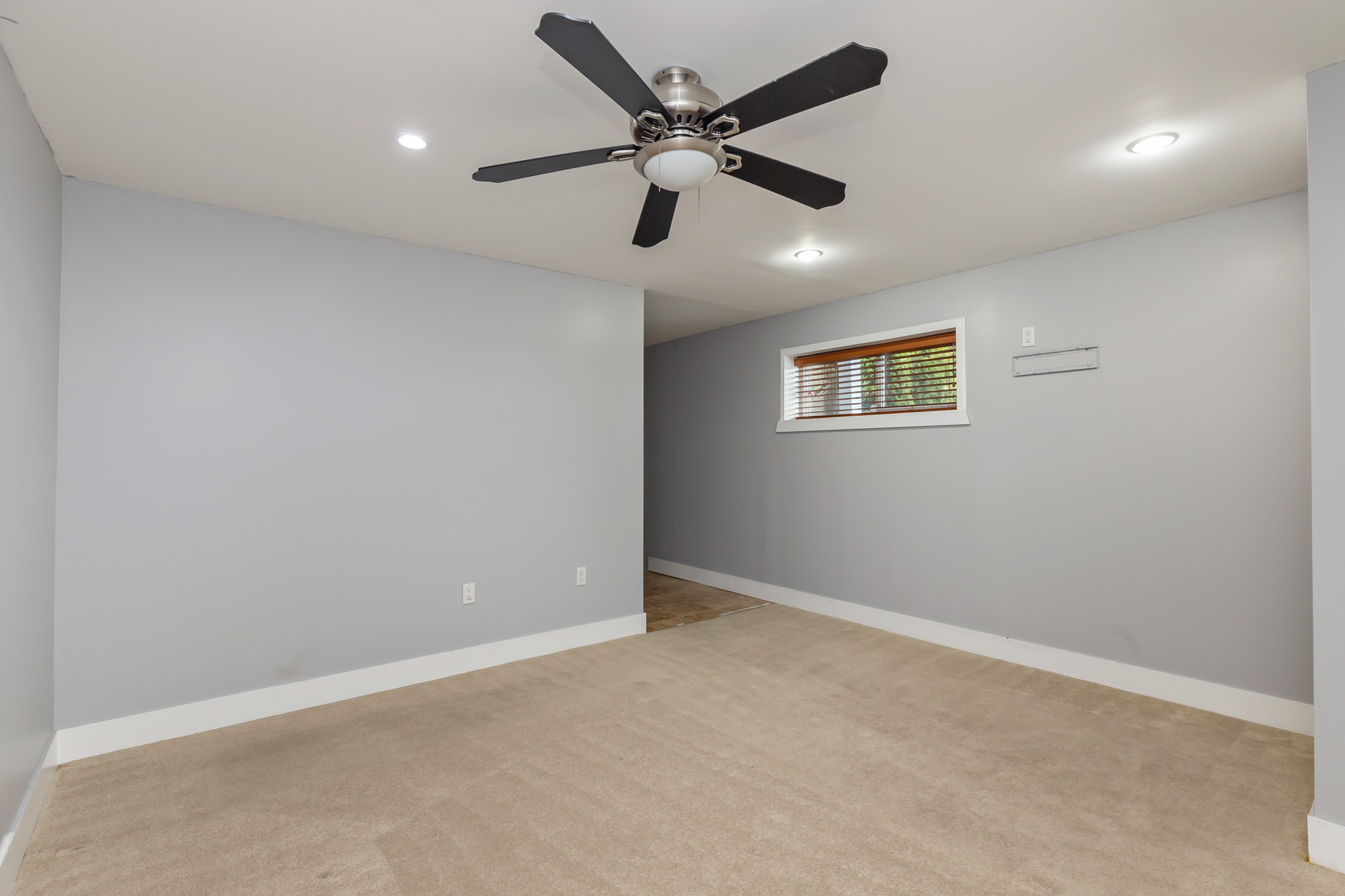 Single Family for rent at 2086 Majestic Crescent, Upper in Abbotsford, BC photo 34