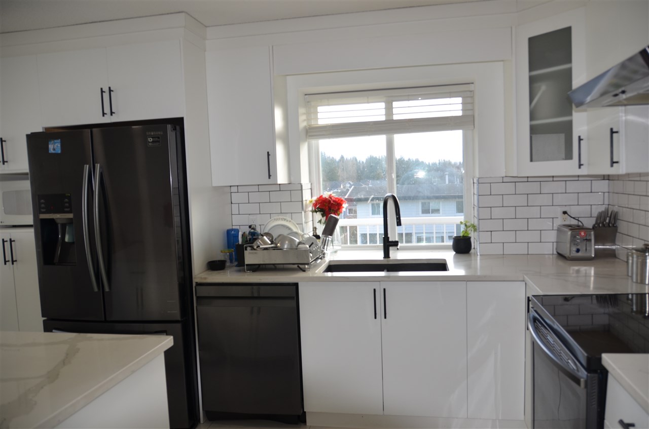 34835 McCabe Place, Upper photo 7