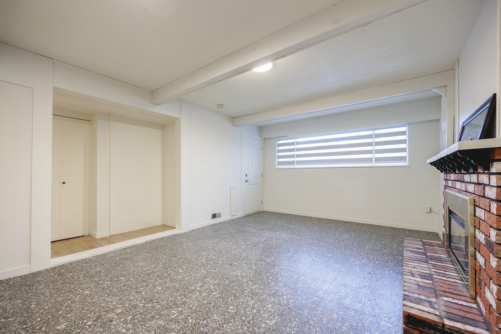 15398 28 Avenue - Basement, Basement photo 4
