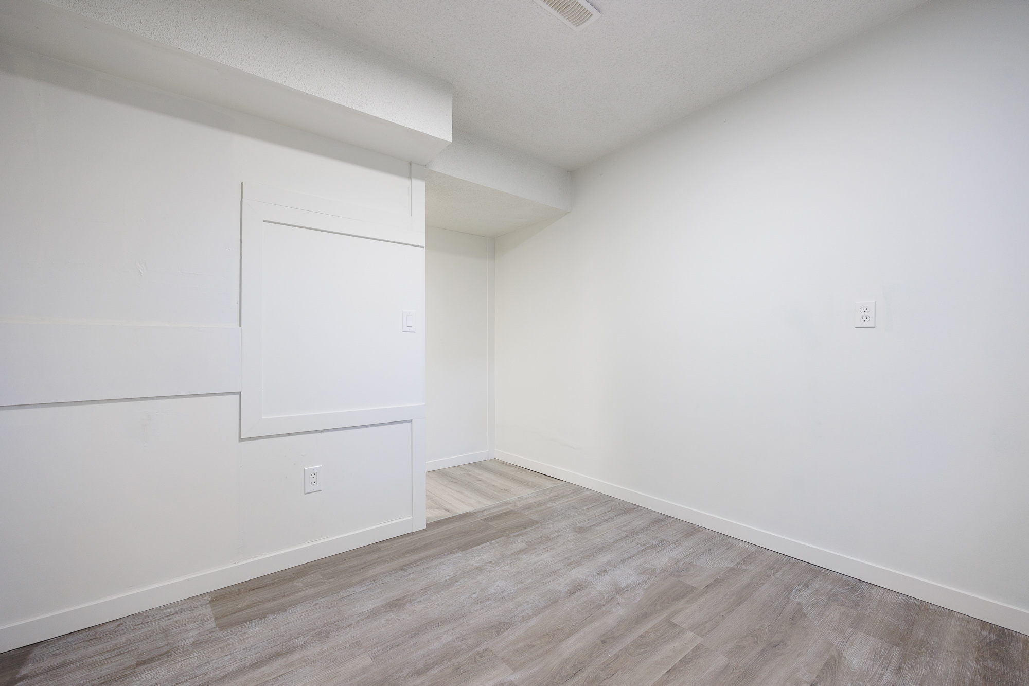15398 28 Avenue - Basement, Basement photo 12