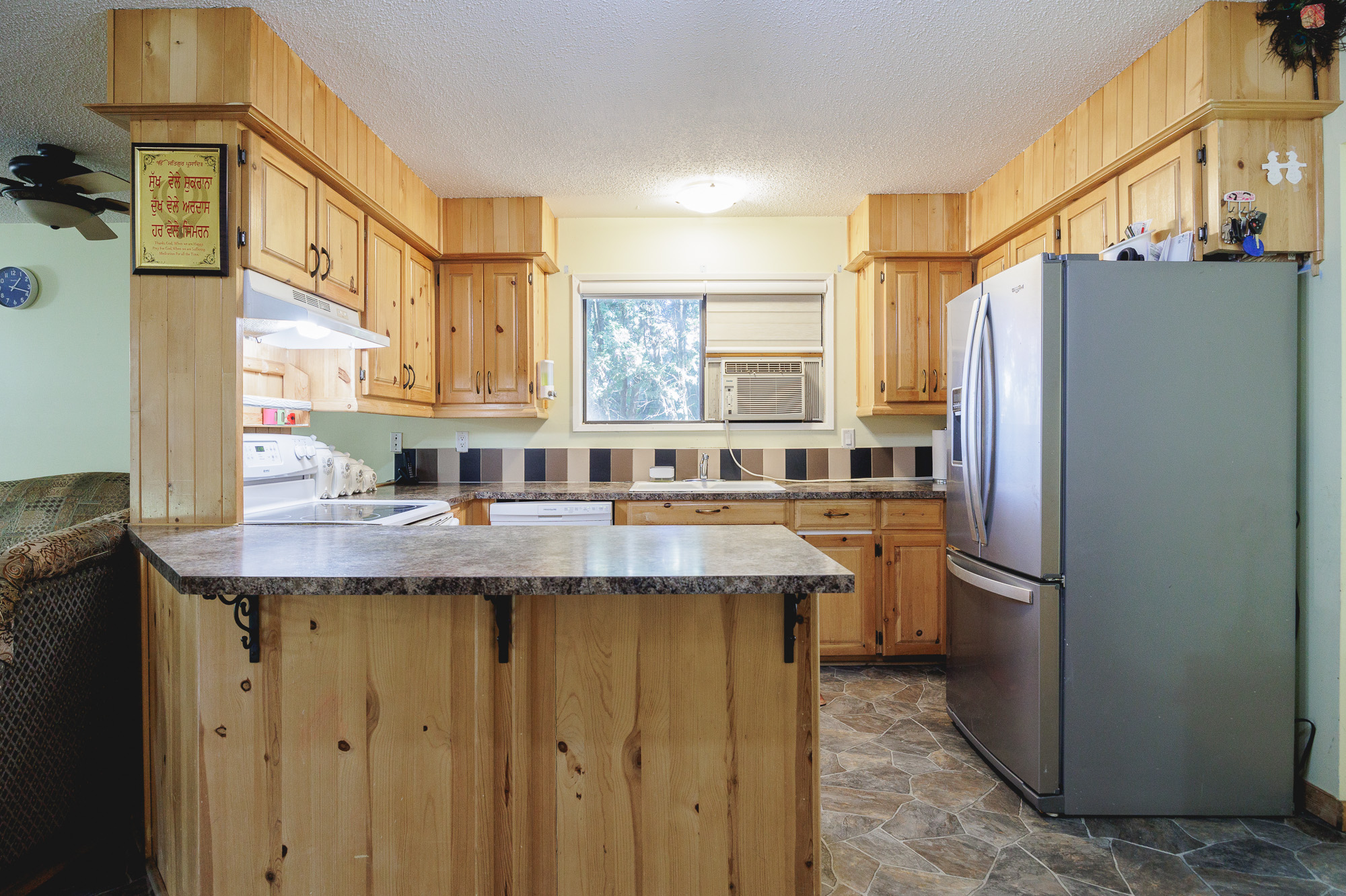 33437 George Ferguson Way, Main photo 3