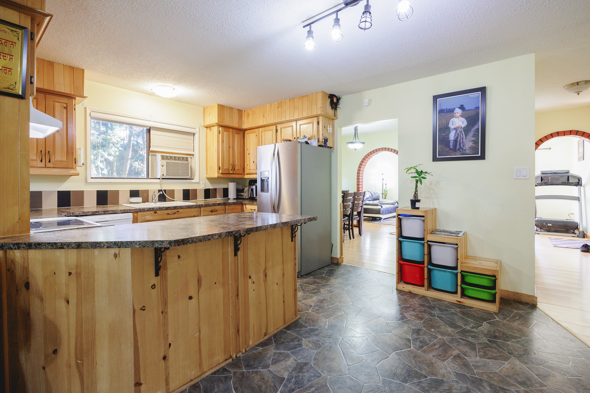 33437 George Ferguson Way, Main photo 4