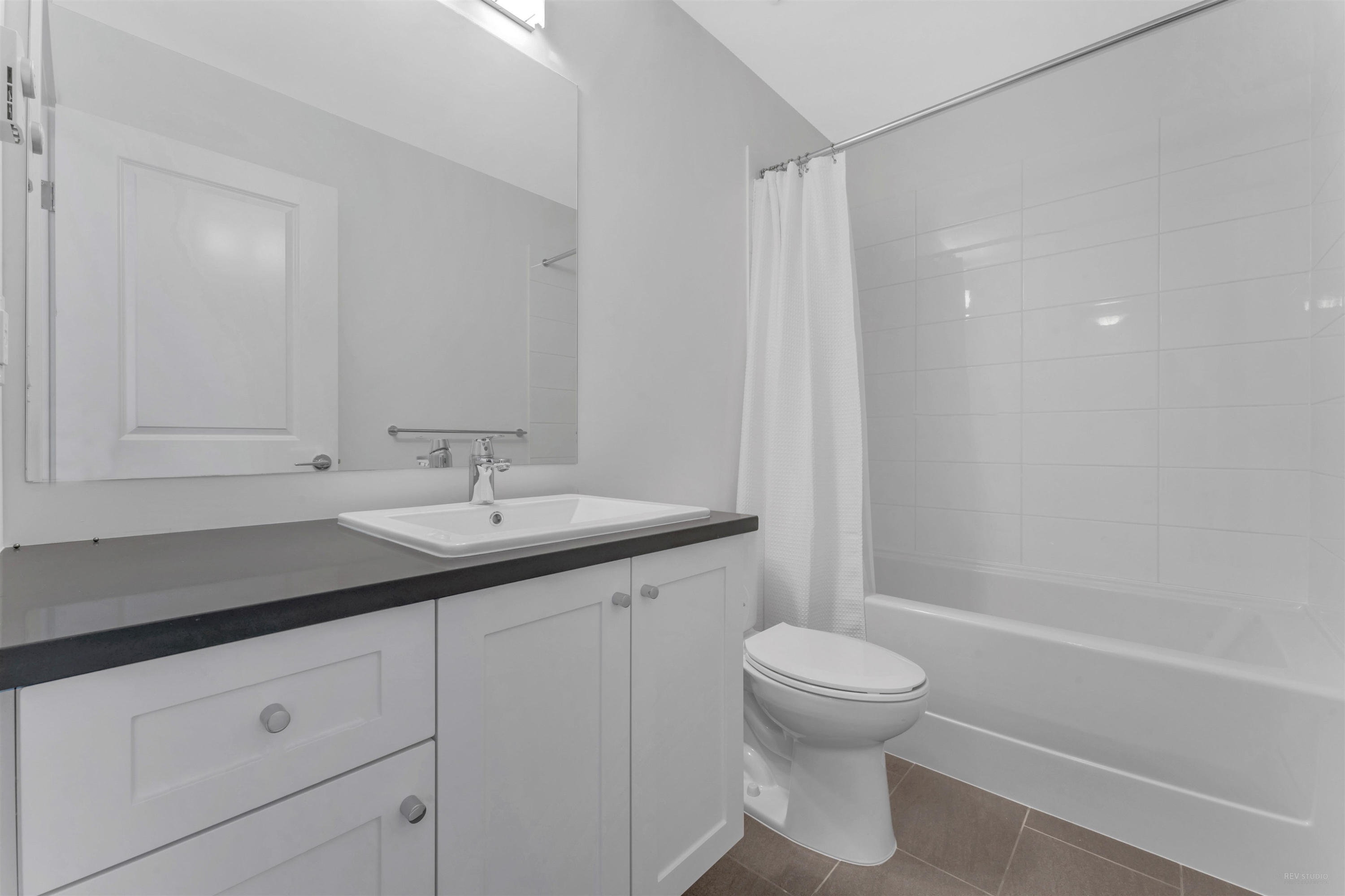 75-15850 85 Avenue - 1, 1 photo 17