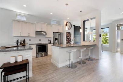 10416 Jackson Road - Upper, Upper photo 4