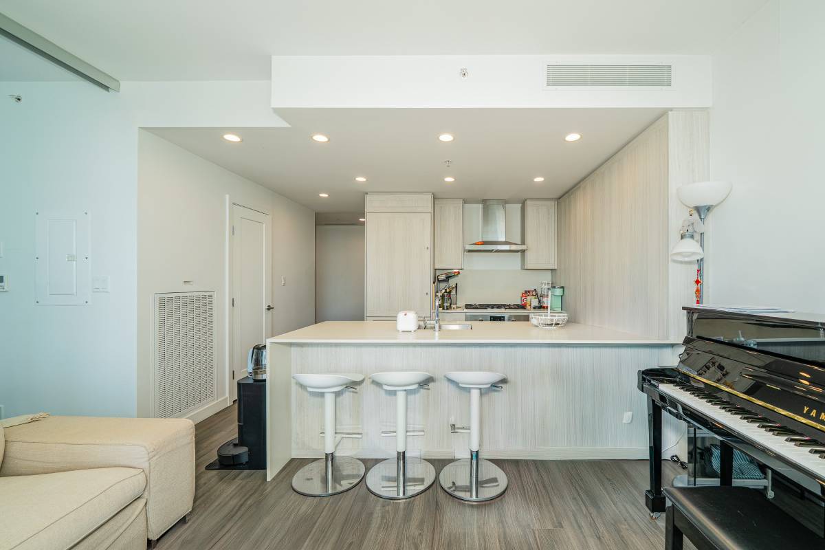 1702-2311 Beta Avenue, 1 photo 11