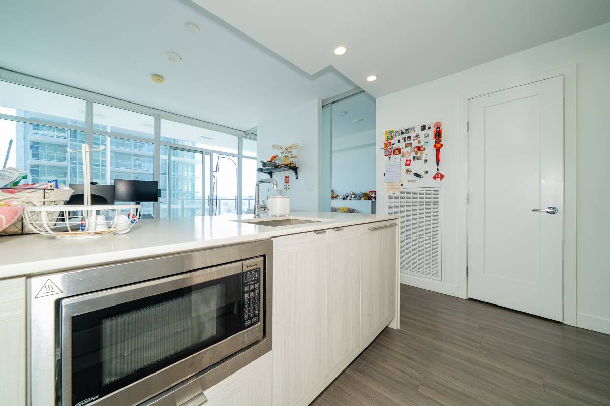 1702-2311 Beta Avenue, 1 photo 6
