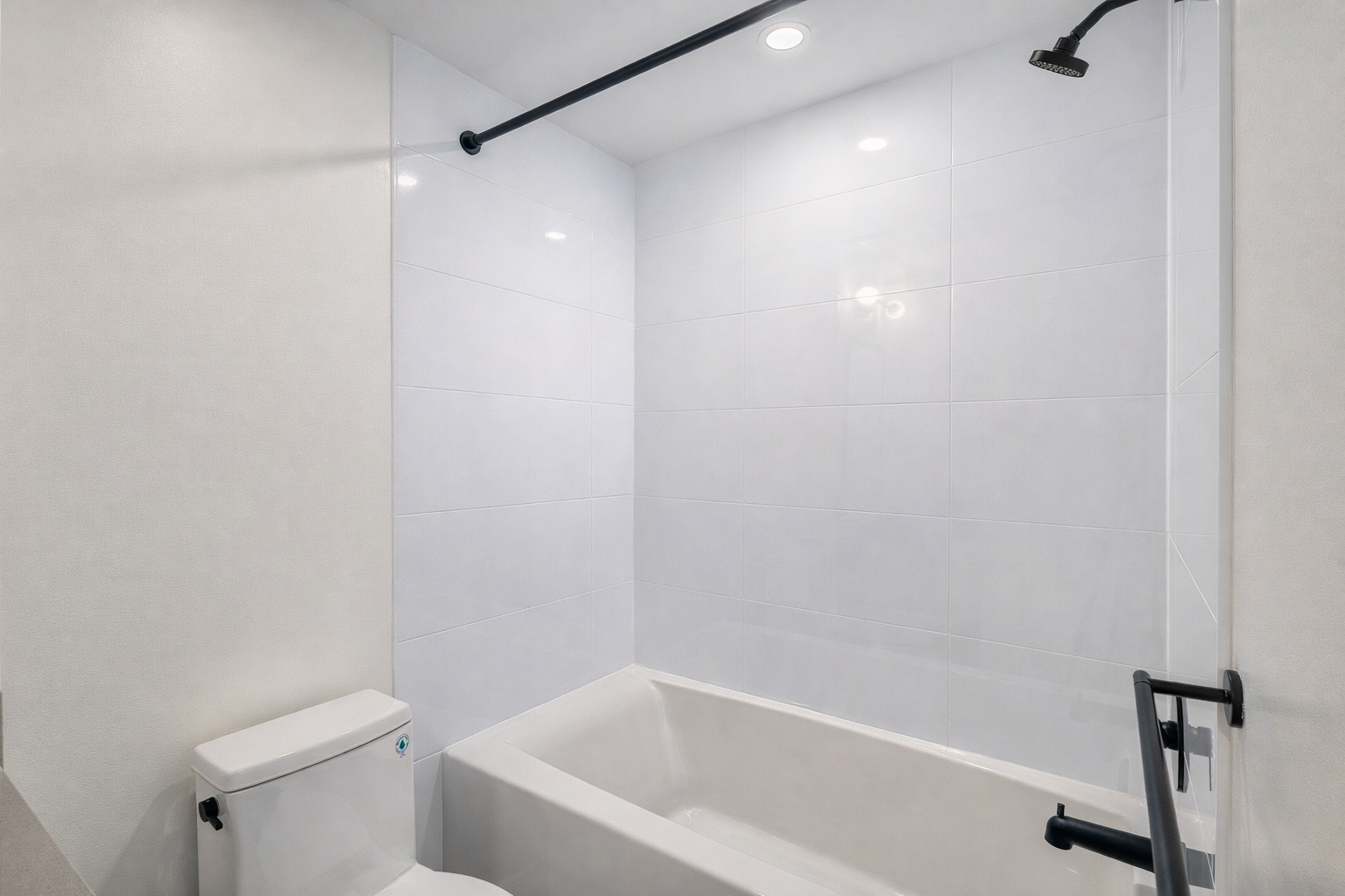 Condo Townhome for rent at 27218 ALDERGROVE TOWN CENTRE Drive - 409, 409 in Langley Township, BC photo 6