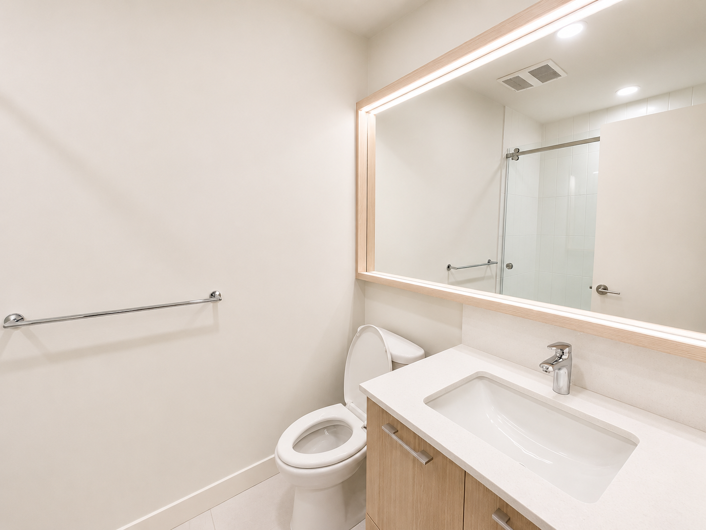 Condo Townhome for rent at 735 Anskar Court, 221 in Coquitlam, BC photo 7