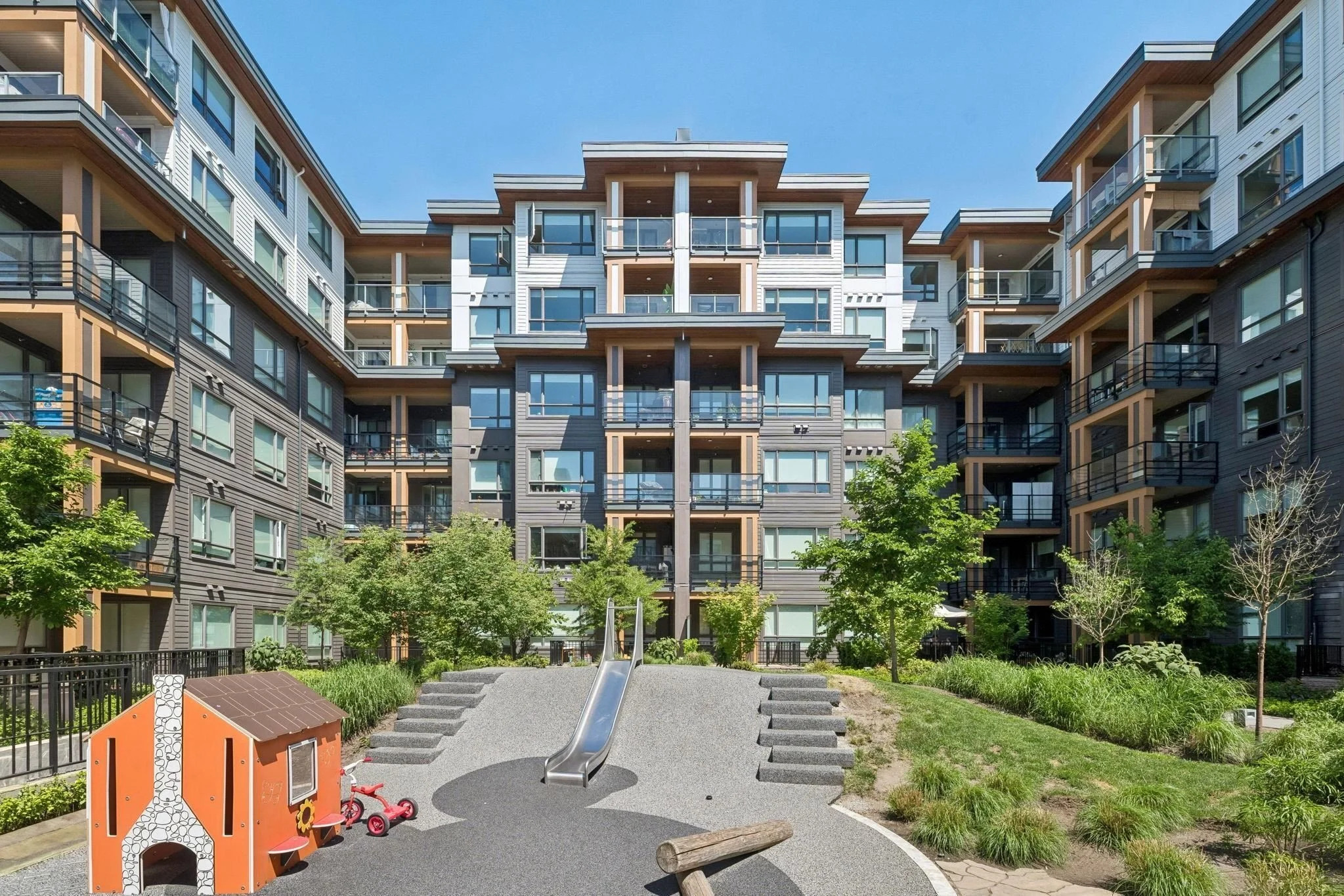 Condo Townhome for rent at 735 Anskar Court, 221 in Coquitlam, BC