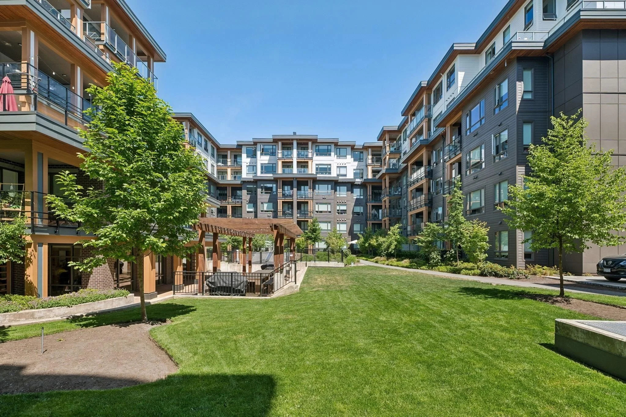 Condo Townhome for rent at 735 Anskar Court, 221 in Coquitlam, BC photo 2