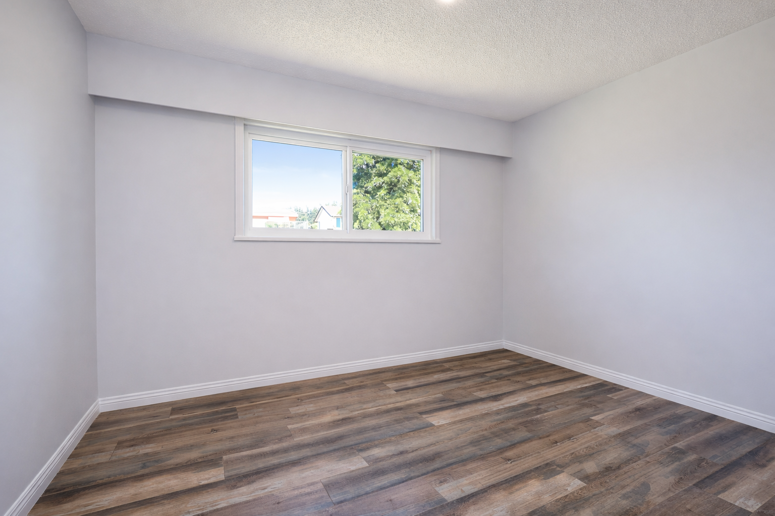 Single Family for rent at 33123 6 Avenue, Upper in Mission, BC photo 8