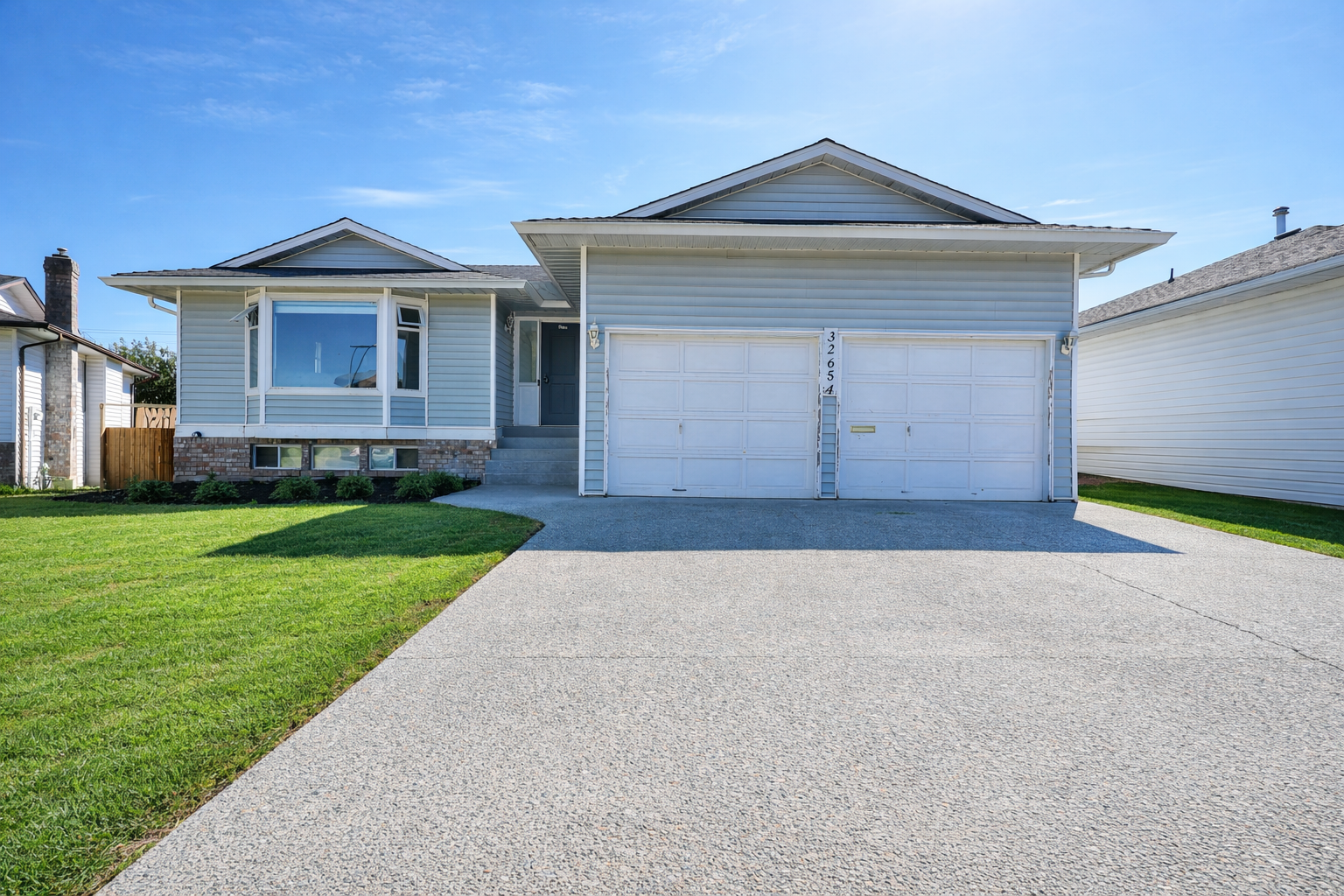 Single Family for rent at 32654 Nootka Close, Upper in Abbotsford, BC