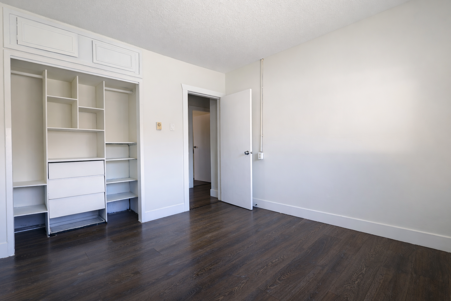 Single Family for rent at 9969 138A Street, Whole House in Surrey, BC photo 7