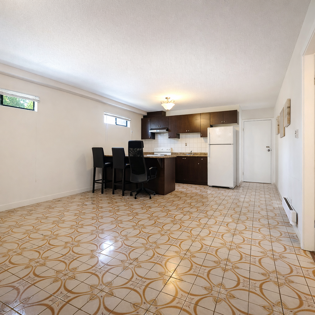 Single Family for rent at 9985 138A Street, Basement in Surrey, BC photo 5