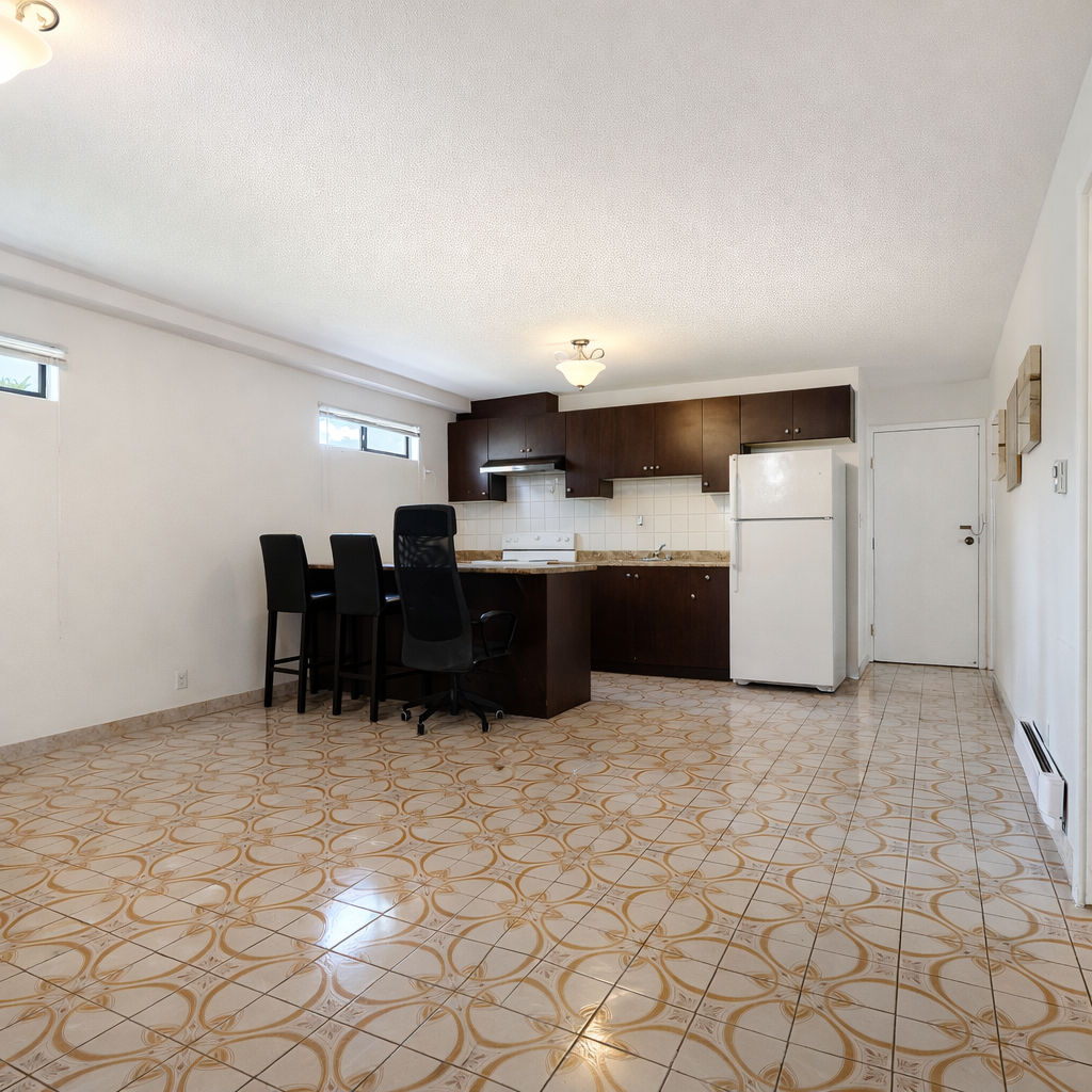 Single Family for rent at 9985 138A Street, Basement in Surrey, BC photo 7