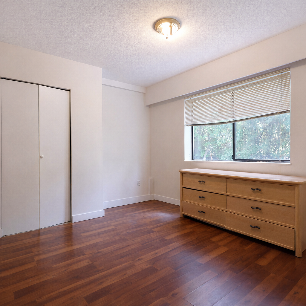 Single Family for rent at 9985 138A Street, Basement in Surrey, BC photo 10