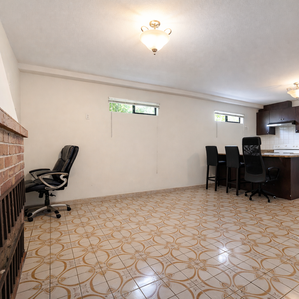 Single Family for rent at 9985 138A Street, Basement in Surrey, BC photo 8