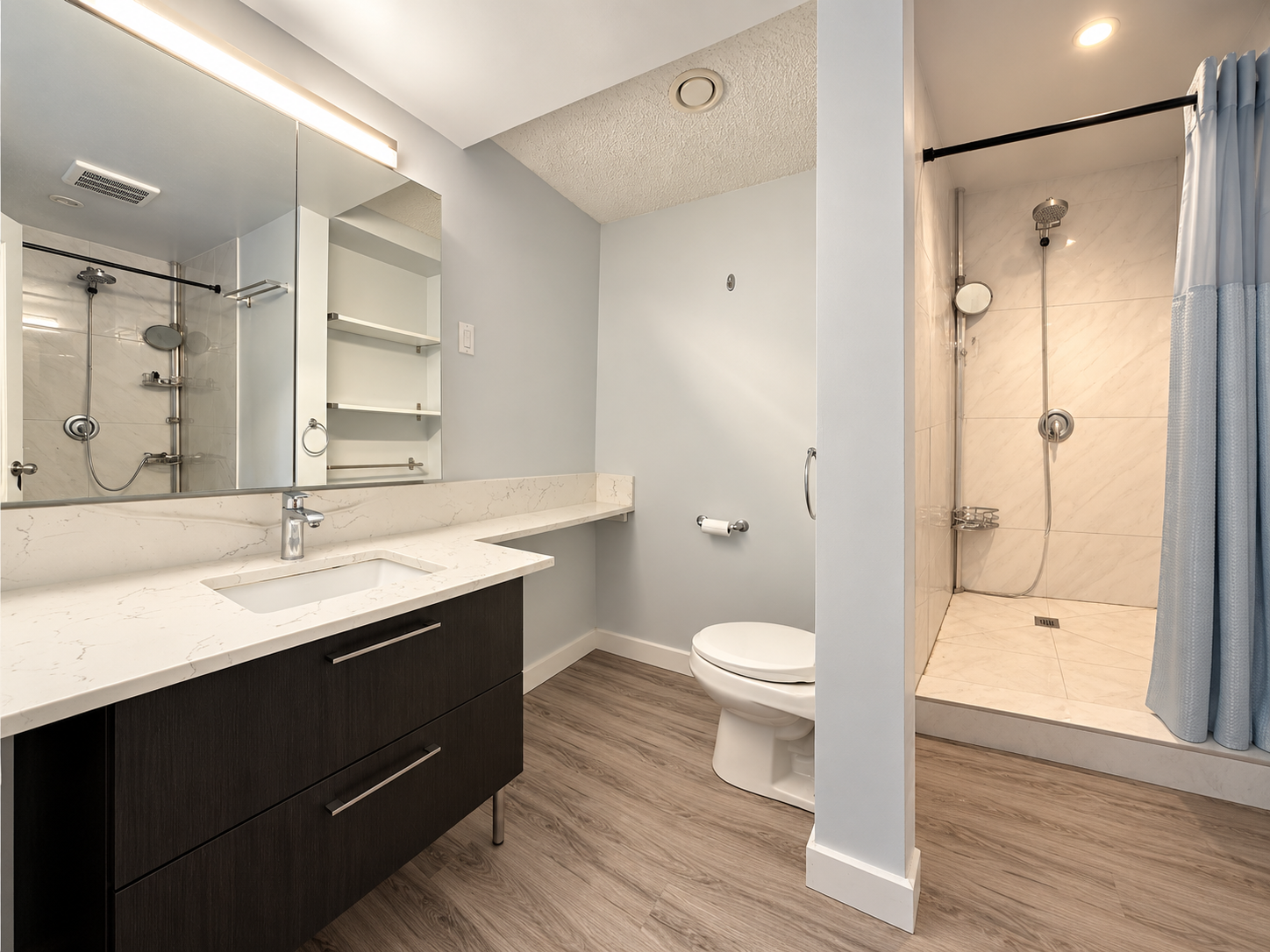 Single Family for rent at 6071 Number 6 Road - Lower 3 bed, Lower 3 bed in Richmond, BC photo 5